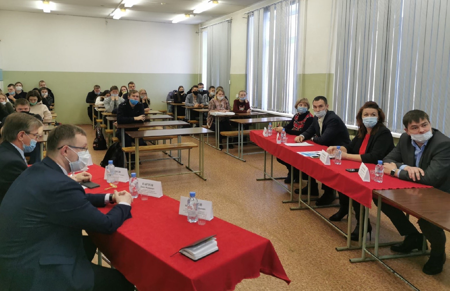 Сотрудники «Газпром газораспределение Вологда» обсудили с вологодским студенчеством развитие газового хозяйства региона