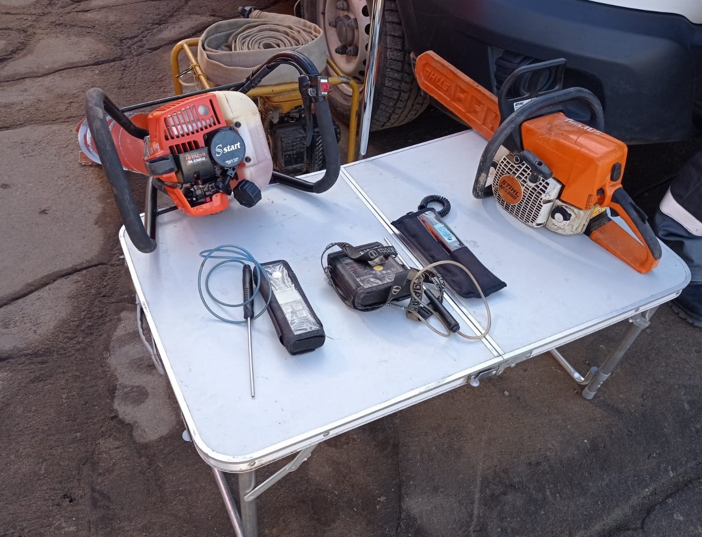 Вологодские газовики показали возможности спецтехники для работы в условиях паводка