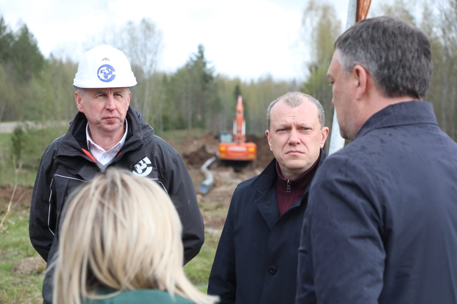 Генеральный директор АО «Газпром газораспределение Вологда» и первый заместитель губернатора Вологодчины проверили ход строительства газопровода до Белозерска