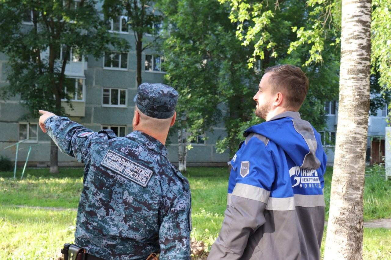 В Вологде прошли рейды судебных приставов по адресам должников за газ