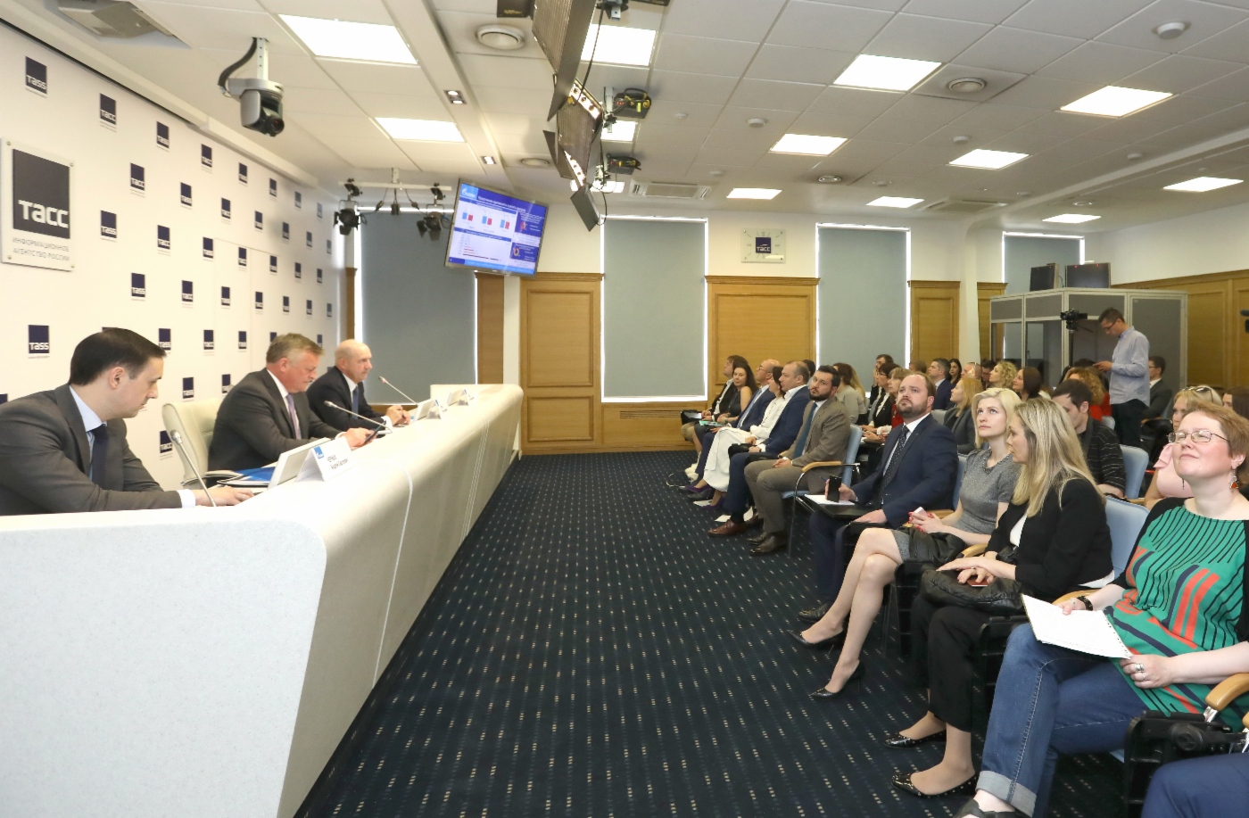 Поставки газа на внутренний рынок. Реализация программы газификации регионов.