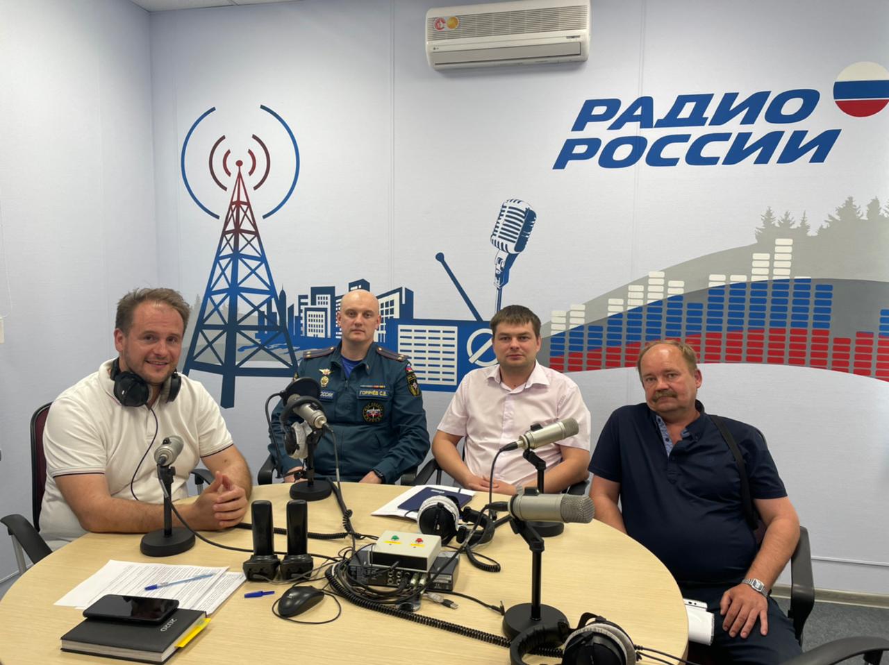 Вологодские газовики в радиоэфире рассказали о правилах газовой безопасности