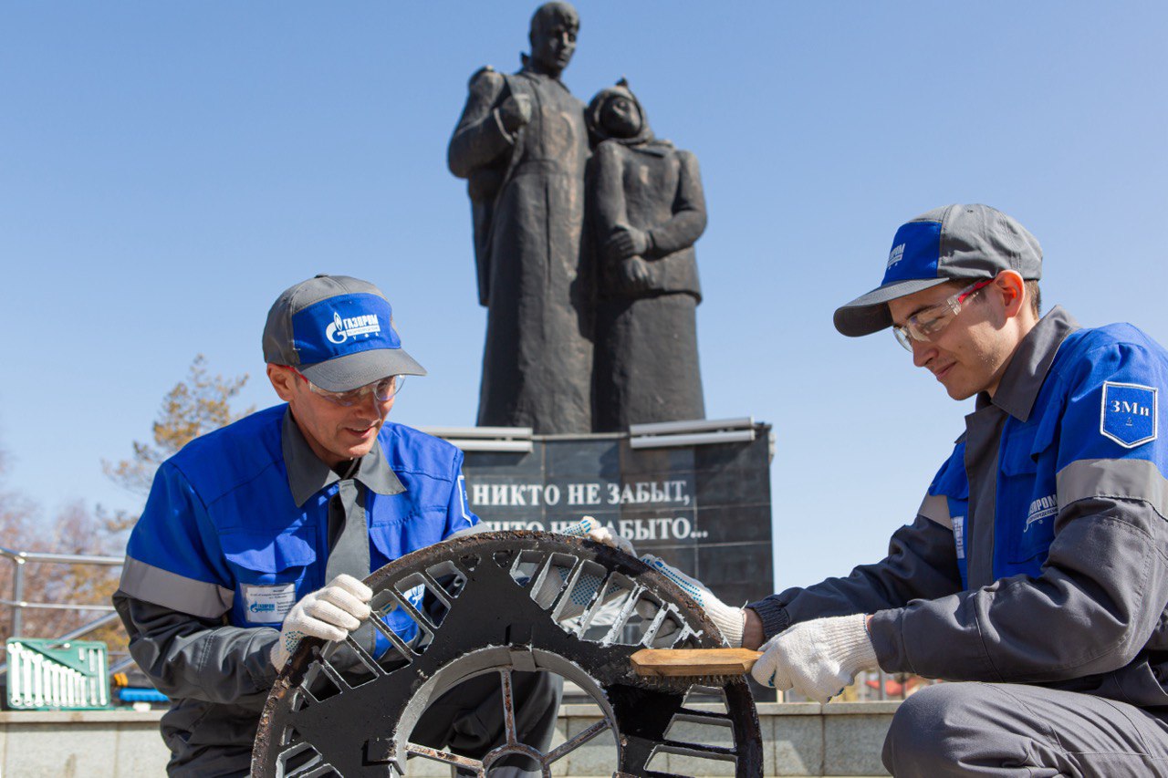 Группа «Газпром межрегионгаз» подготовила мемориалы с Вечными огнями к годовщине Дня Победы